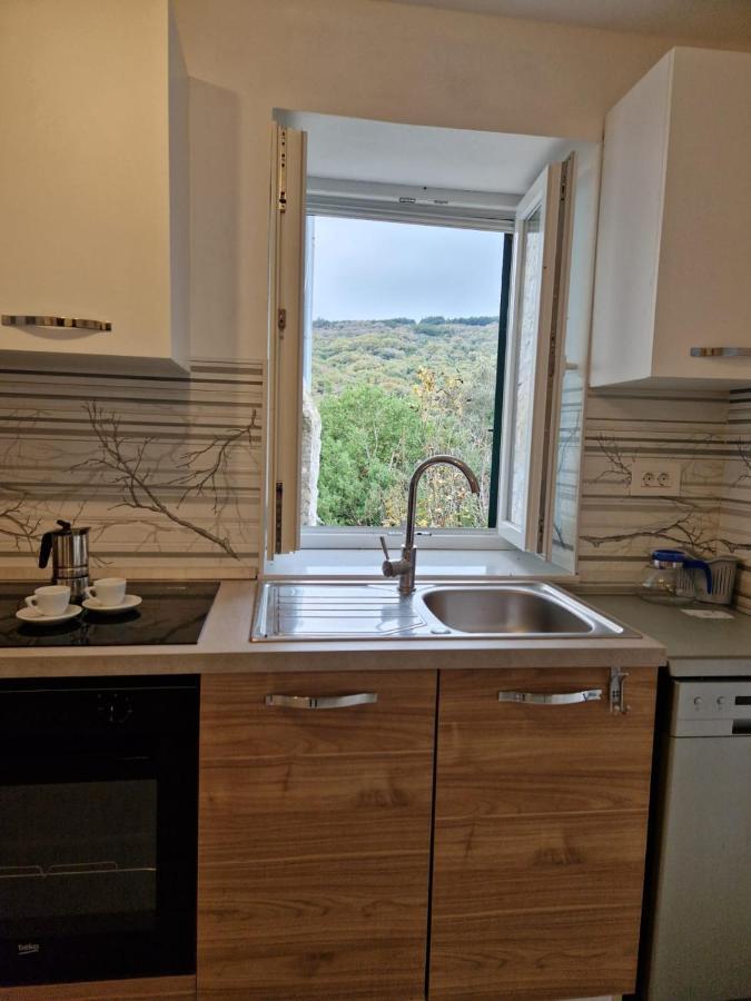 Lavanda Apartman 1 Đảo Đảo Cres Ngoại thất bức ảnh